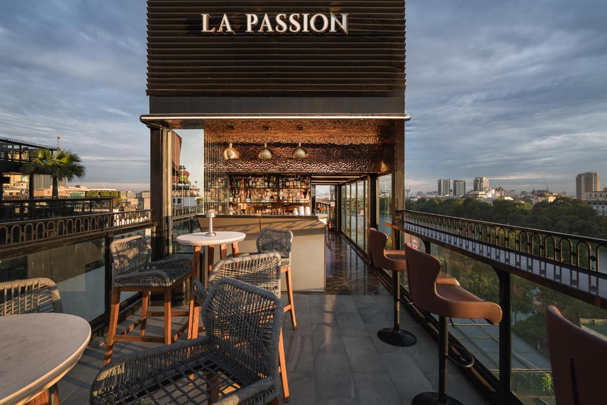 ホテル La Passion Premium Cau Go ハノイ市 エクステリア 写真